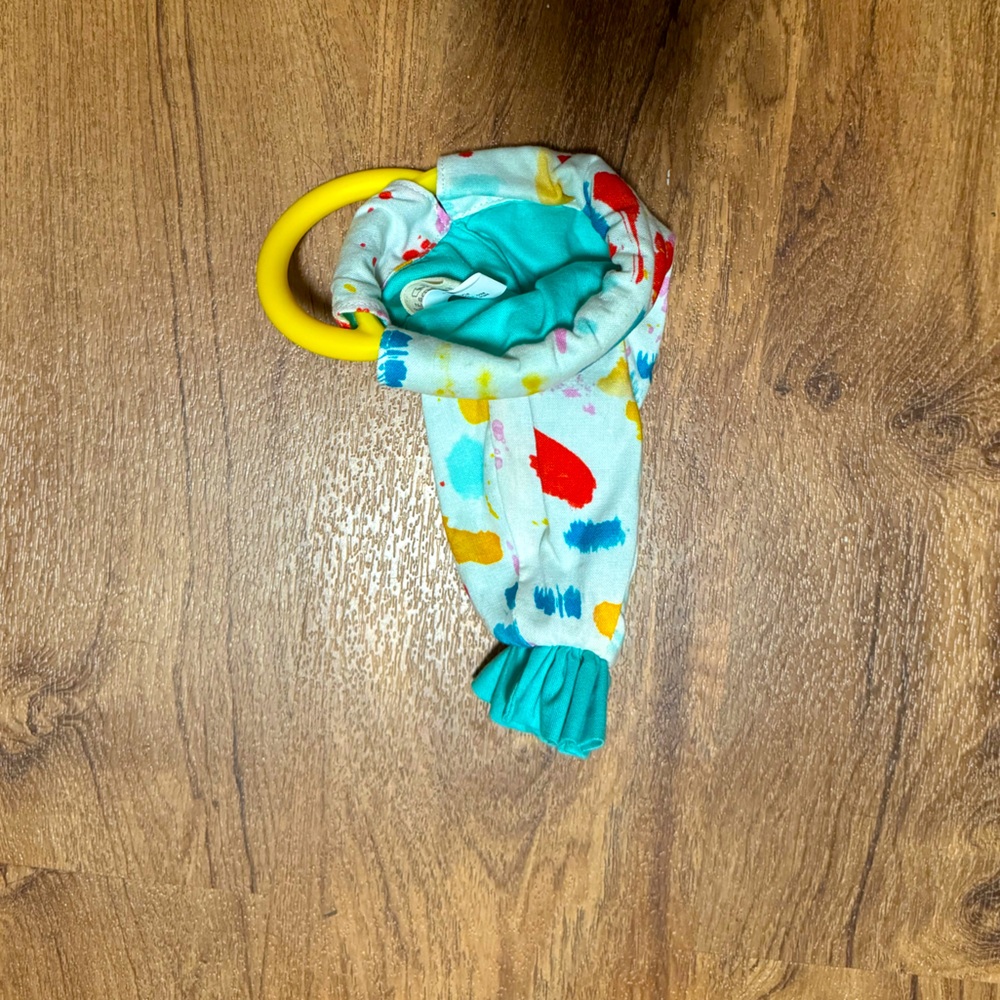 Lovevery sensory pouch